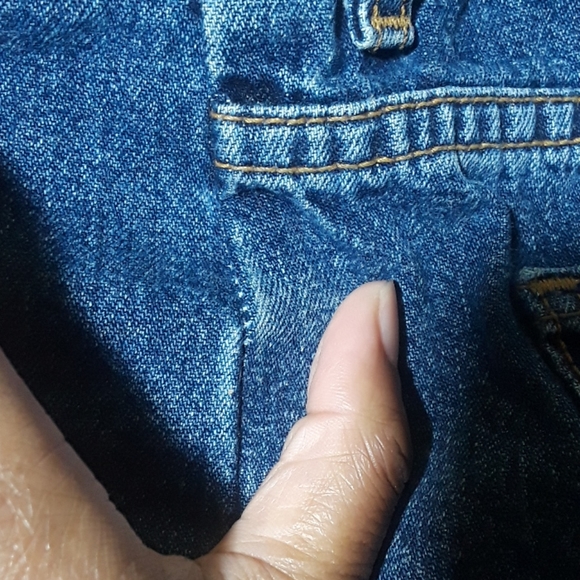 Calvin Klein Side vent Hipster jean short no offer - Picture 4 of 16